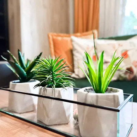 Compact For Digital Nomads, Fast Wifi, Ac Apartamento