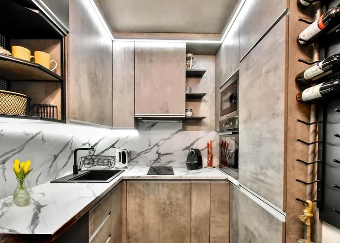 Appartement Compact For Digital Nomads, Fast Wifi, Ac