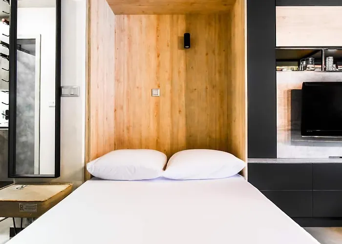 アパート Compact For Digital Nomads, Fast Wifi, Ac *